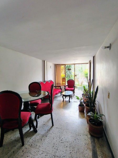 Casa en venta Valle Del Cauca Cali Calypso 180 m2 Habitaciones 6 Baños 4 Garajes 0 Precio $280000000