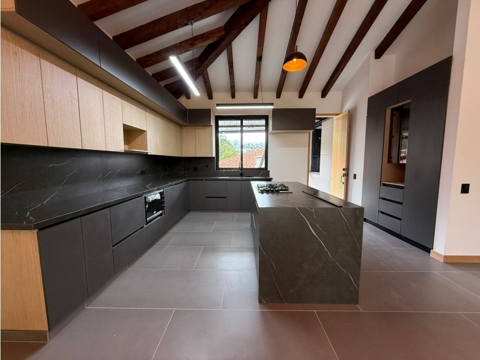 Casa Campestre en arriendo Antioquia Rionegro Rionegro 190 m2 Habitaciones 3 Baños 3 Garajes 2 Precio $8000000