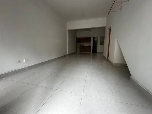 Local en arriendo Antioquia Medellín Rosales 70 m2 Habitaciones 0 Baños 2 Garajes 0 Precio $2490000