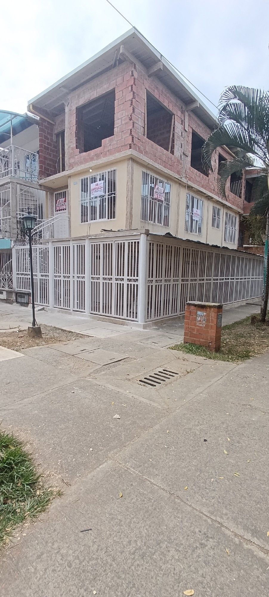 Apartamento en arriendo Valle Del Cauca Cali Bajos Ciudad Cordoba 65 m2 Habitaciones 3 Baños 1 Garajes 0 Precio $900000