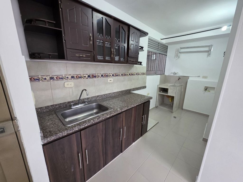 Apartamento en arriendo Valle Del Cauca Cali Lili 58 m2 Habitaciones 2 Baños 2 Garajes 0 Precio $1250000