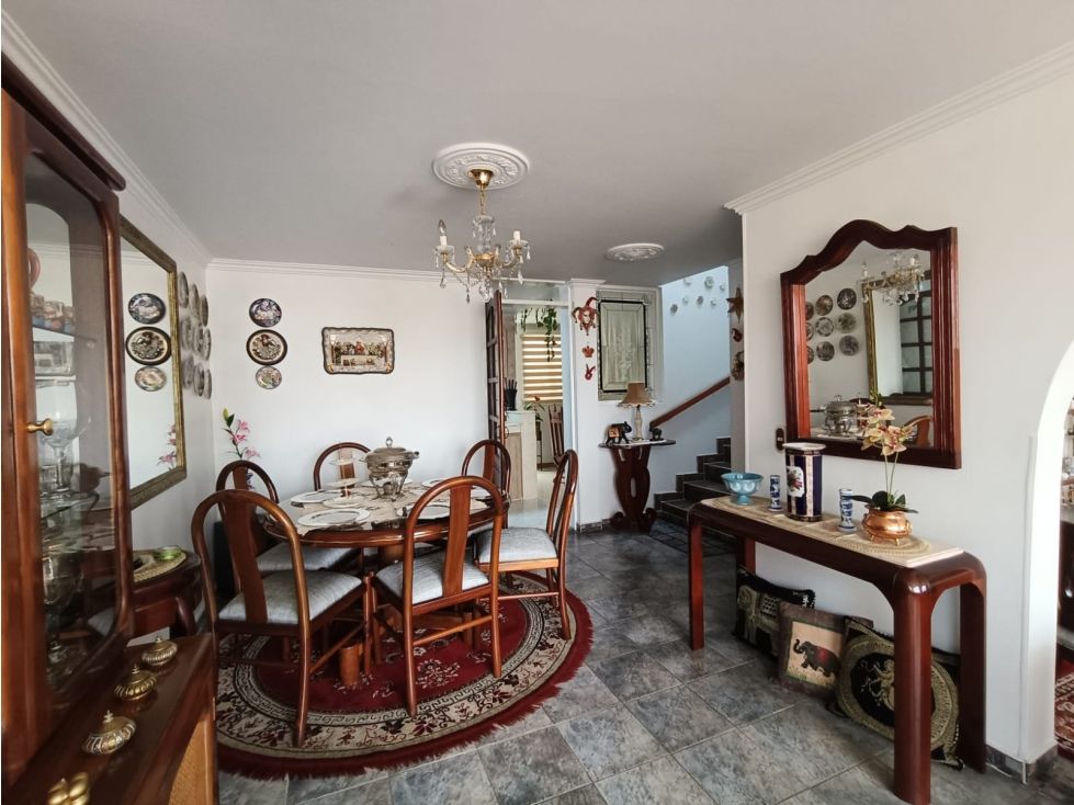 Casa en venta Caldas Manizales Lleras 180 m2 Habitaciones 6 Baños 4 Garajes 2 Precio $780000000