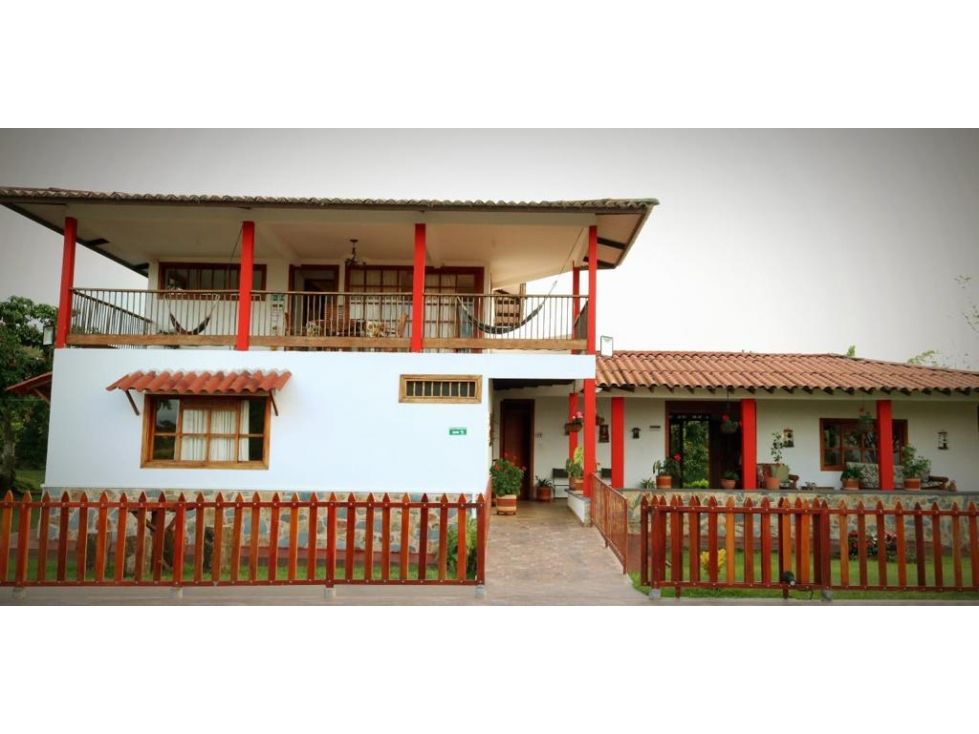 Finca en venta Caldas Chinchiná Chinchiná 95360 m2 Habitaciones 3 Baños 4 Garajes 7 Precio $2000000000