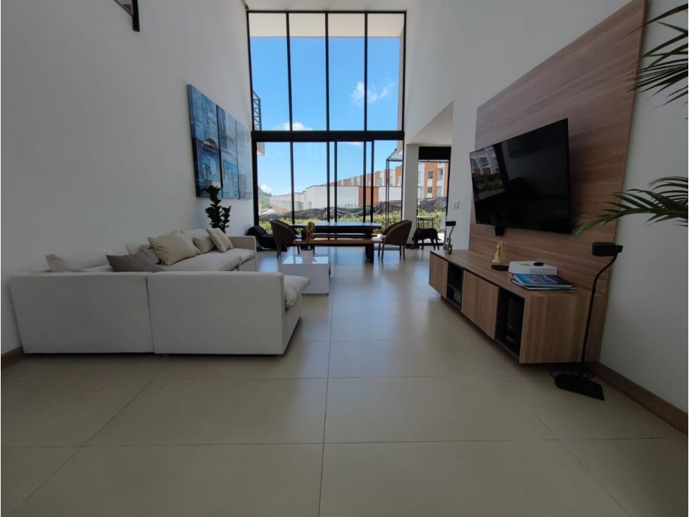 Casa en venta Caldas Villamaría La Florida 307 m2 Habitaciones 4 Baños 5 Garajes 5 Precio $1990000000