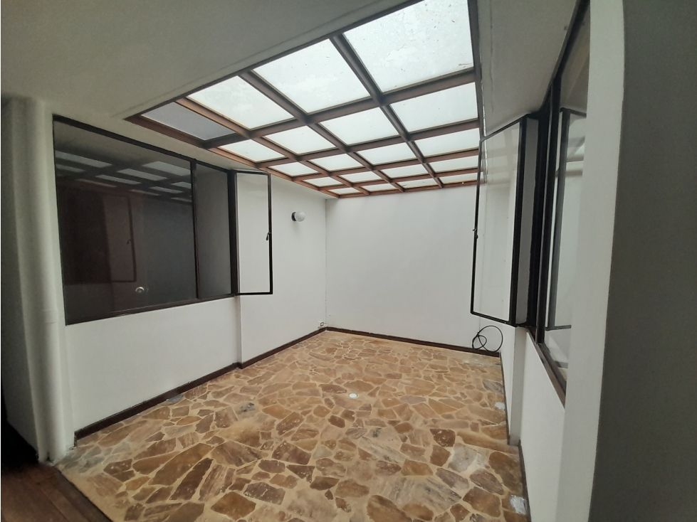 Casa en arriendo Caldas Manizales Los Laureles 153 m2 Habitaciones 3 Baños 3 Garajes 0 Precio $2400000