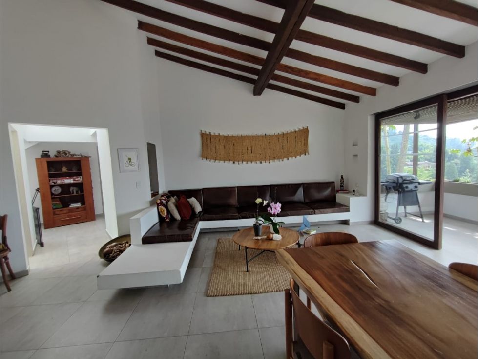 Casa Campestre en venta Caldas Manizales Manizales 240 m2 Habitaciones 3 Baños 4 Garajes 3 Precio $1400000000