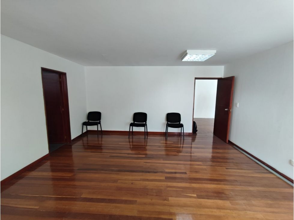 Oficina en arriendo Caldas Manizales Belen 28 m2 Habitaciones 0 Baños 1 Garajes 0 Precio $1821000