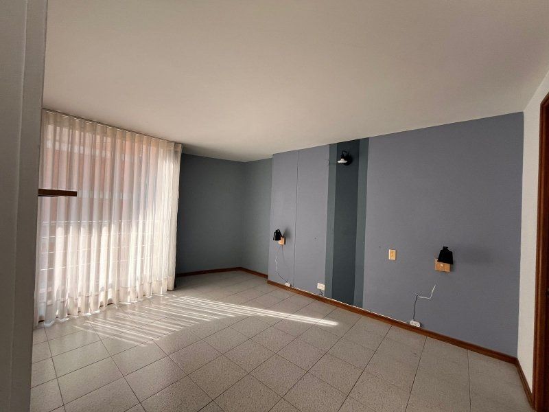 Apartaestudio en arriendo Antioquia Medellín La Aguacatala 50 m2 Habitaciones 1 Baños 2 Garajes 1 Precio $2400000