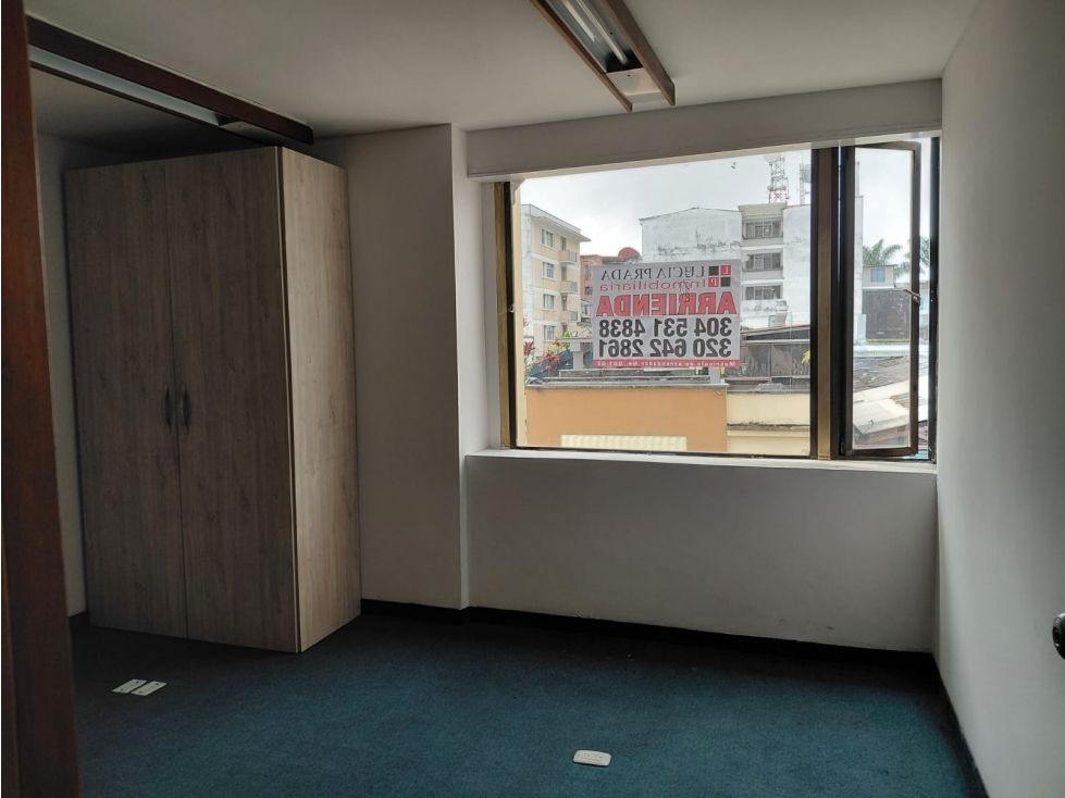 Oficina en arriendo Caldas Manizales El Centro 25 m2 Habitaciones 0 Baños 0 Garajes 0 Precio $750000