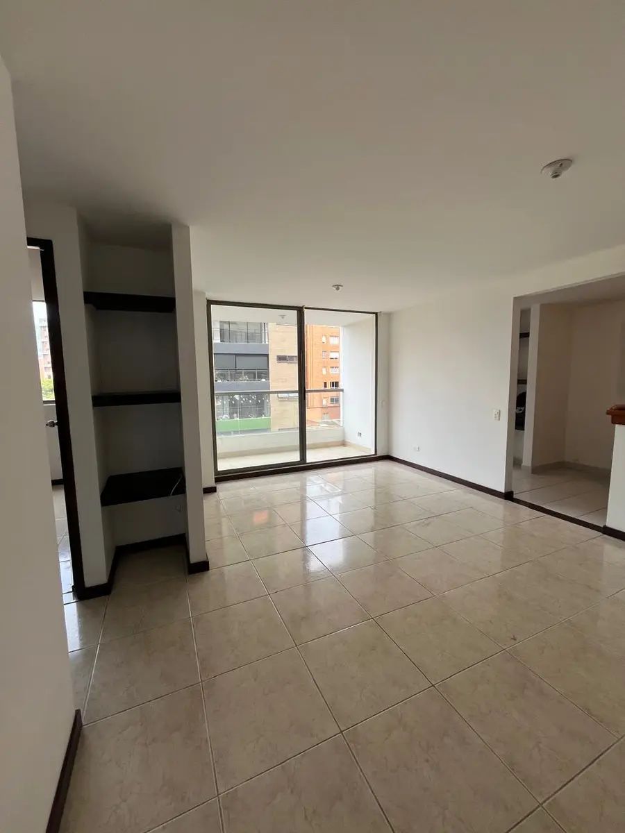 Apartamento en arriendo Antioquia Medellín San Miguel 68 m2 Habitaciones 2 Baños 2 Garajes 1 Precio $2000000