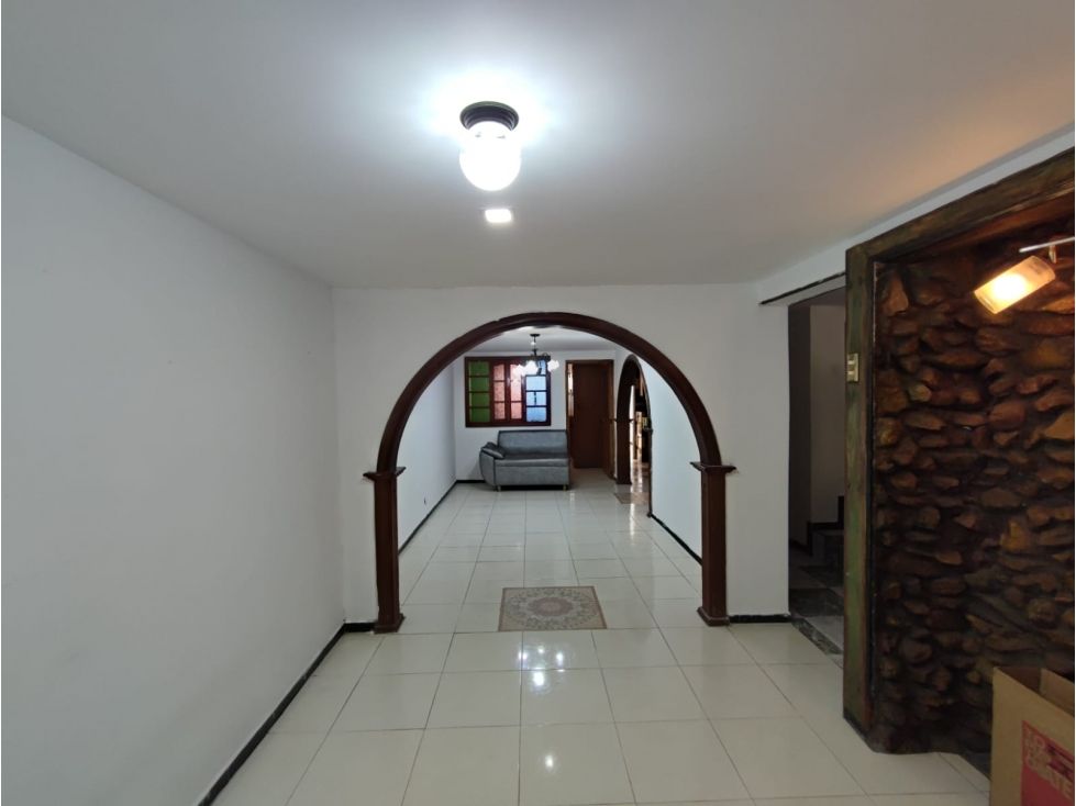 Casa en venta Caldas Manizales La Sultana 200 m2 Habitaciones 4 Baños 2 Garajes 2 Precio $450000000