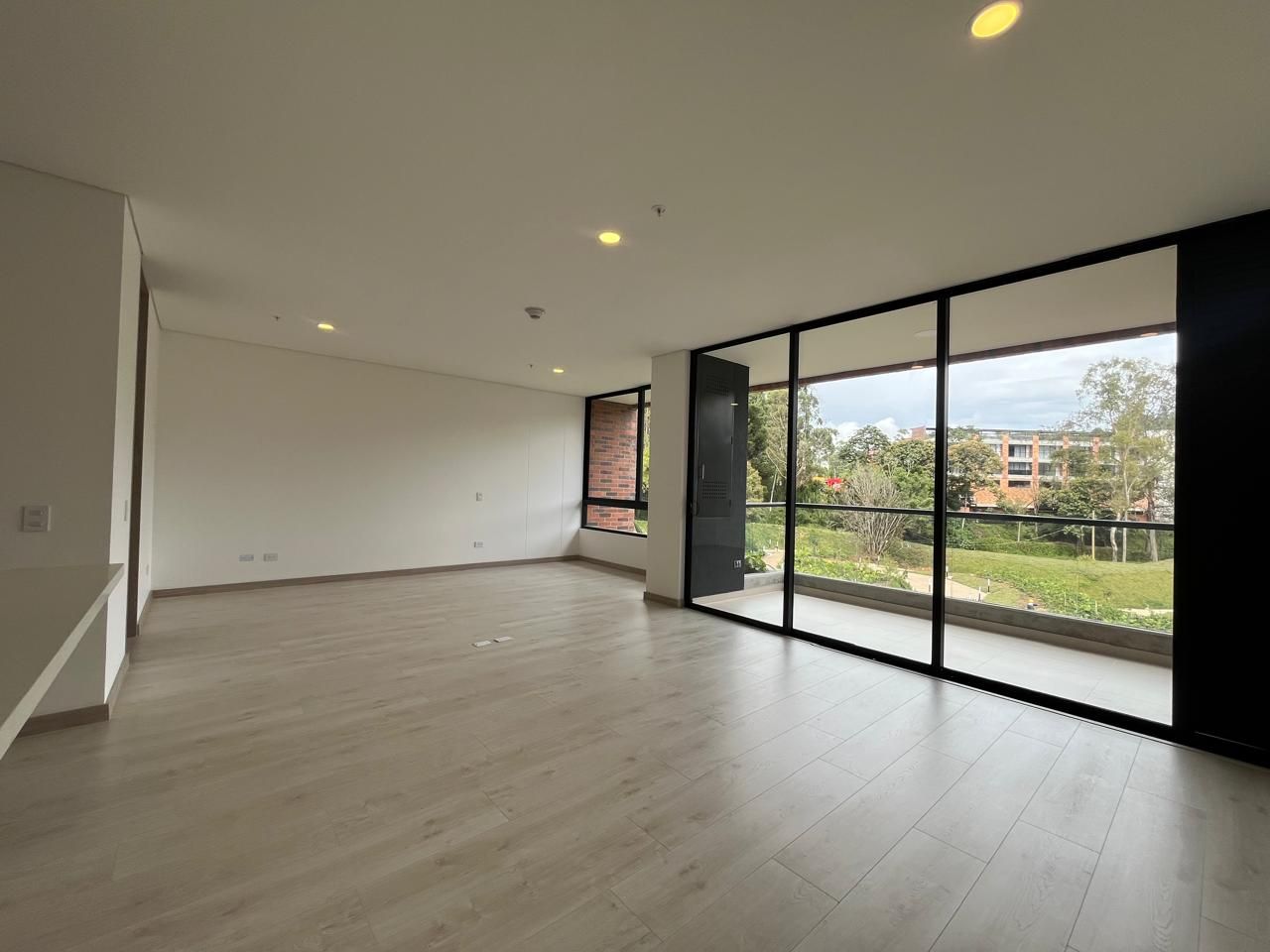 Apartamento en arriendo o venta Antioquia El Retiro Cn El Campo 73 m2 Habitaciones 1 Baños 2 Garajes 2 Precio venta $809000000 Precio arriendo $4200000