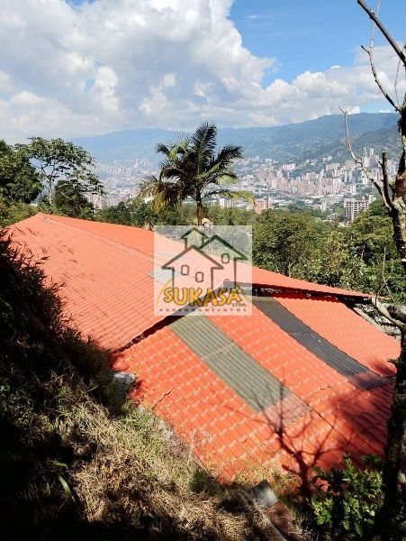 Casa en venta Antioquia La Estrella La Estrella 350 m2 Habitaciones 3 Baños 2 Garajes 0 Precio $380000000
