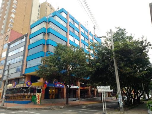 Oficina en arriendo Cundinamarca Bogotá Chapinero Central 33 m2 Habitaciones 0 Baños 1 Garajes 0 Precio $1800000