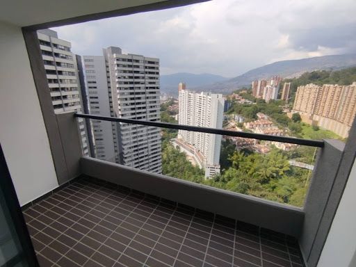 Apartamento en arriendo Antioquia Medellín Asomadera No2 64 m2 Habitaciones 2 Baños 2 Garajes 1 Precio $3700000