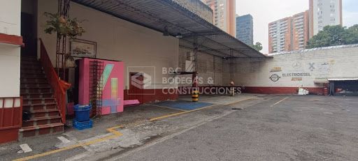 Lote en arriendo Antioquia Medellín La Candelaria 600 m2 Habitaciones 0 Baños 2 Garajes 2 Precio $22000000