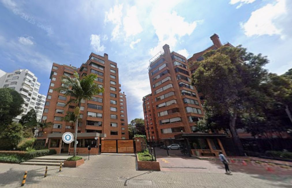 Apartamento en venta Cundinamarca Bogotá Country Club 146 m2 Habitaciones 4 Baños 4 Garajes 2 Precio $1125000000