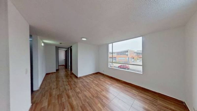 Inmuebles en Remate Apartamento en venta Cundinamarca Soacha Cr La Grandeza Et Ii 53 m2 Habitaciones 3 Baños 2 Garajes 0 Precio $151000000