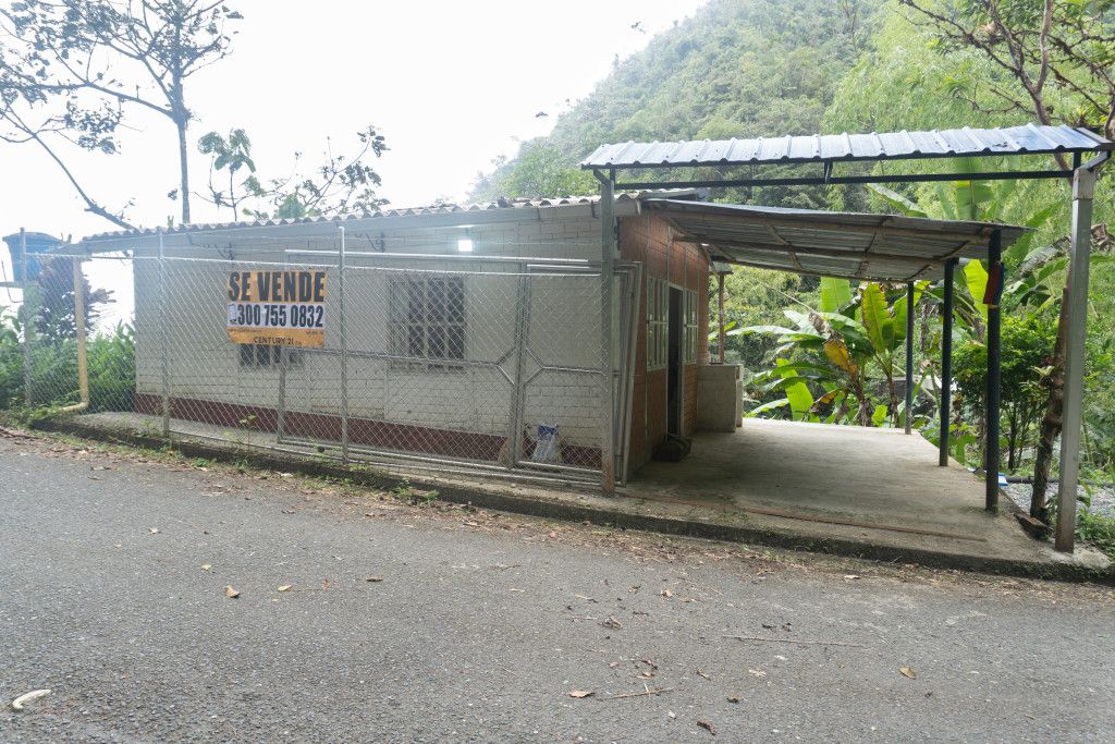 Lote en venta Valle Del Cauca Dagua Dagua 243 m2 Habitaciones 0 Baños 2 Garajes 0 Precio $100000000