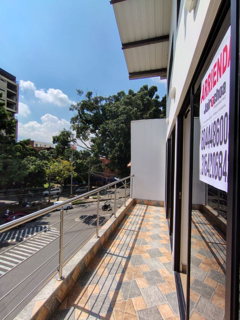 Bodega en arriendo Antioquia Medellín Belen 250 m2 Habitaciones 0 Baños 7 Garajes 0 Precio $10000000