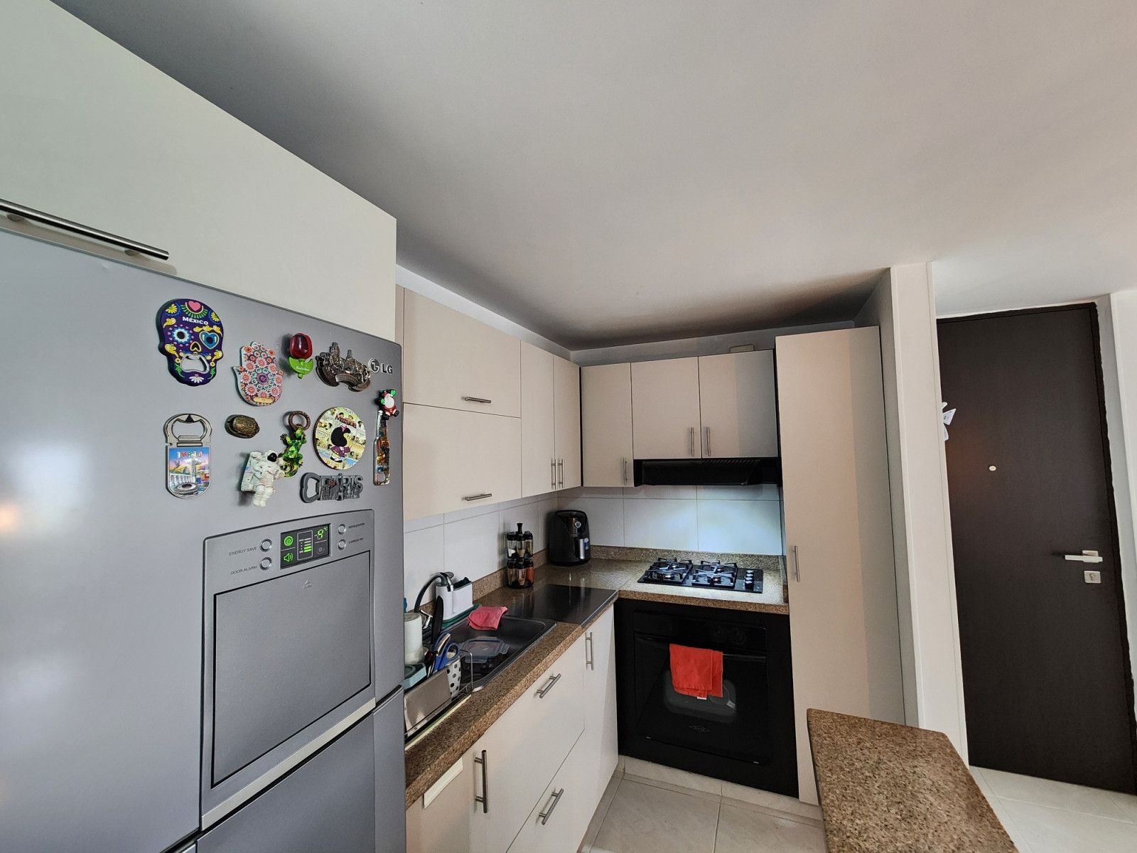 Apartamento en arriendo Antioquia Medellín Simesa 68 m2 Habitaciones 3 Baños 2 Garajes 1 Precio $3500000