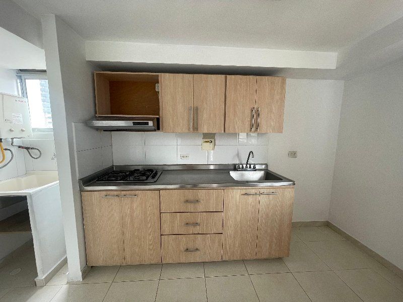 Apartamento en arriendo Antioquia Itagüí Ditaires 70 m2 Habitaciones 3 Baños 2 Garajes 1 Precio $2500000