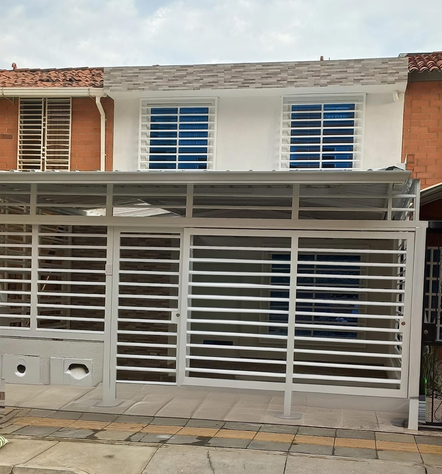 Casa en venta Valle Del Cauca Cali Lili 136 m2 Habitaciones 3 Baños 3 Garajes 1 Precio $480000000