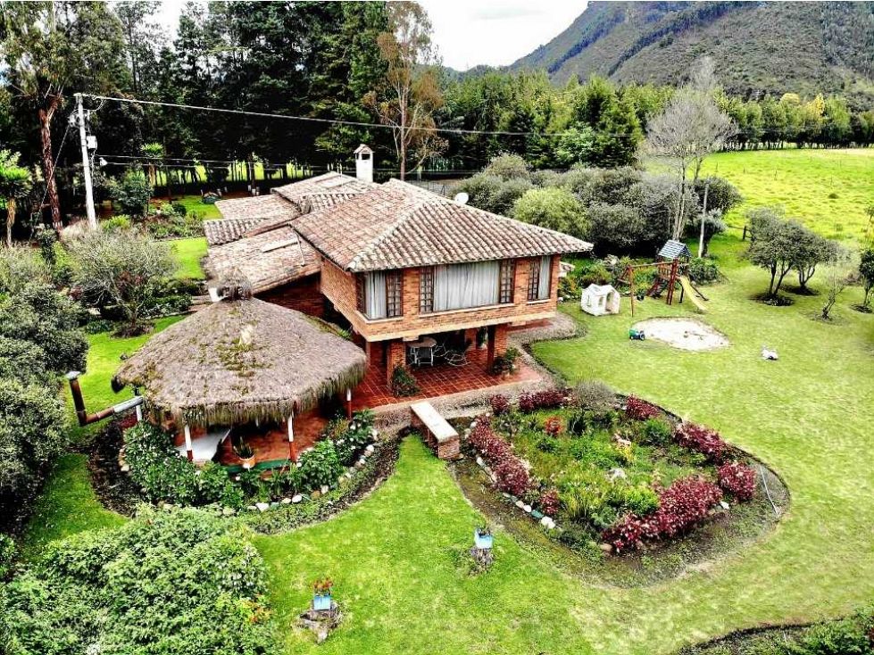 Casa en venta Cundinamarca Tabio Tabio 4681 m2 Habitaciones 5 Baños 5 Garajes 5 Precio $2500000000