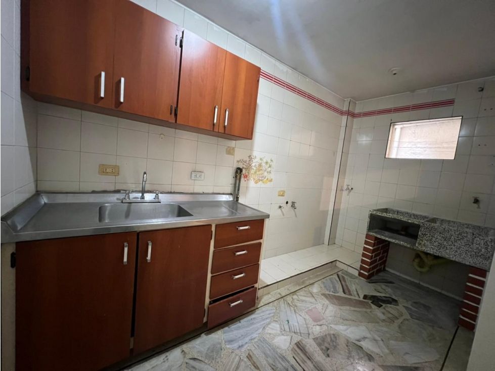 Apartamento en arriendo Valle Del Cauca Cali Urbanización La Base planta Y Talleres 85 m2 Habitaciones 3 Baños 1 Garajes 0 Precio $900000