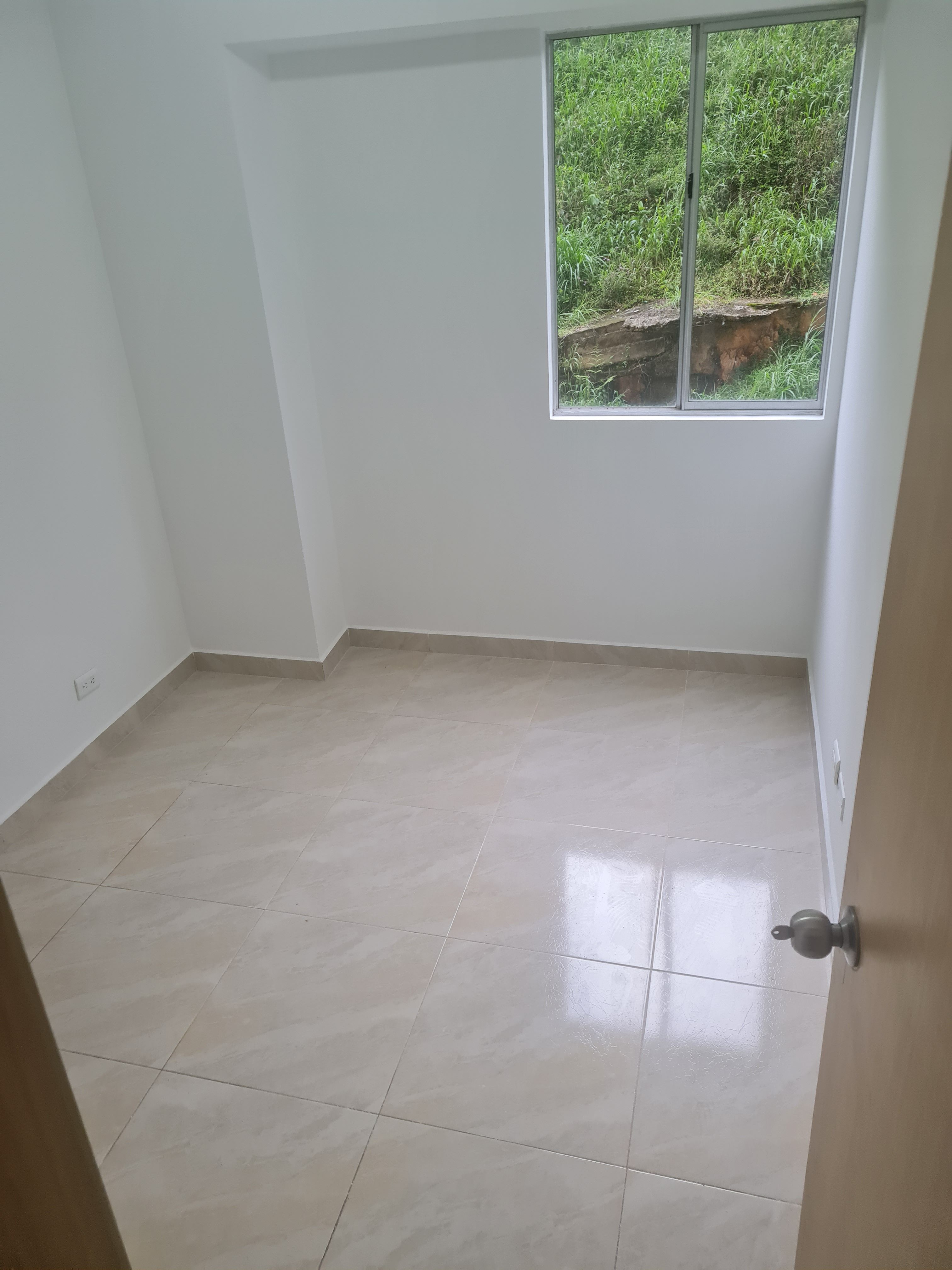 Apartamento en arriendo Antioquia Itagüí El Rosario 55 m2 Habitaciones 3 Baños 2 Garajes 0 Precio $1600000