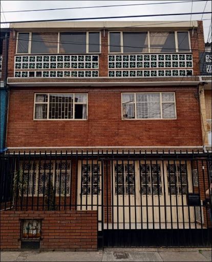 Casa en venta Cundinamarca Bogotá Tundama Et Ii 140 m2 Habitaciones 5 Baños 5 Garajes 1 Precio $520000000