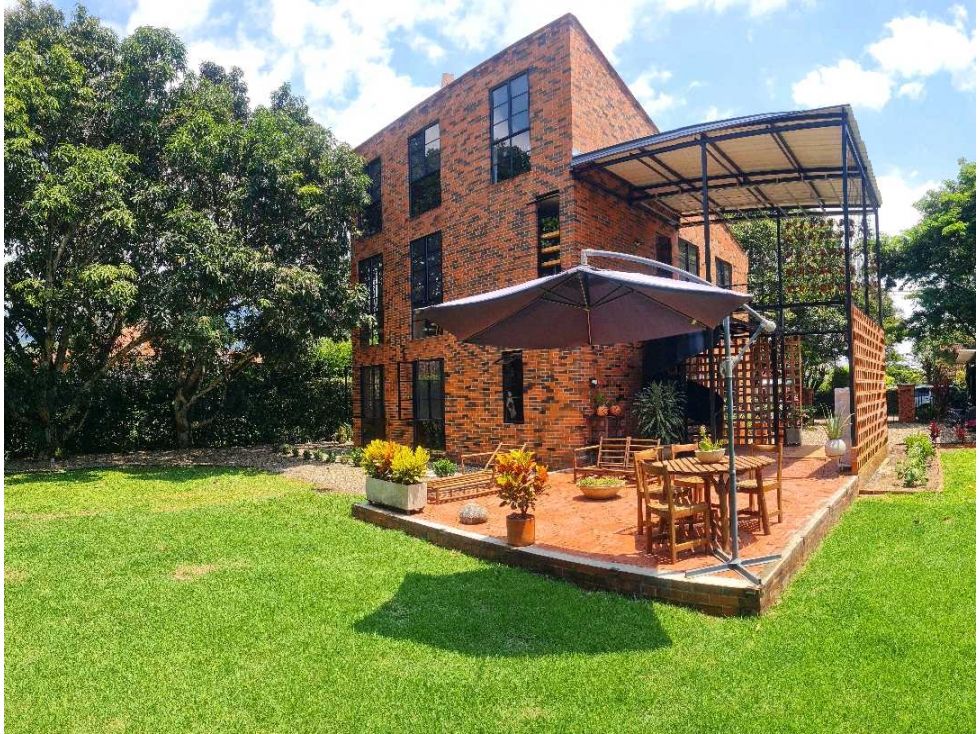 Casa en venta Valle Del Cauca Jamundí Jamundí 160 m2 Habitaciones 3 Baños 2 Garajes 4 Precio $1234000000