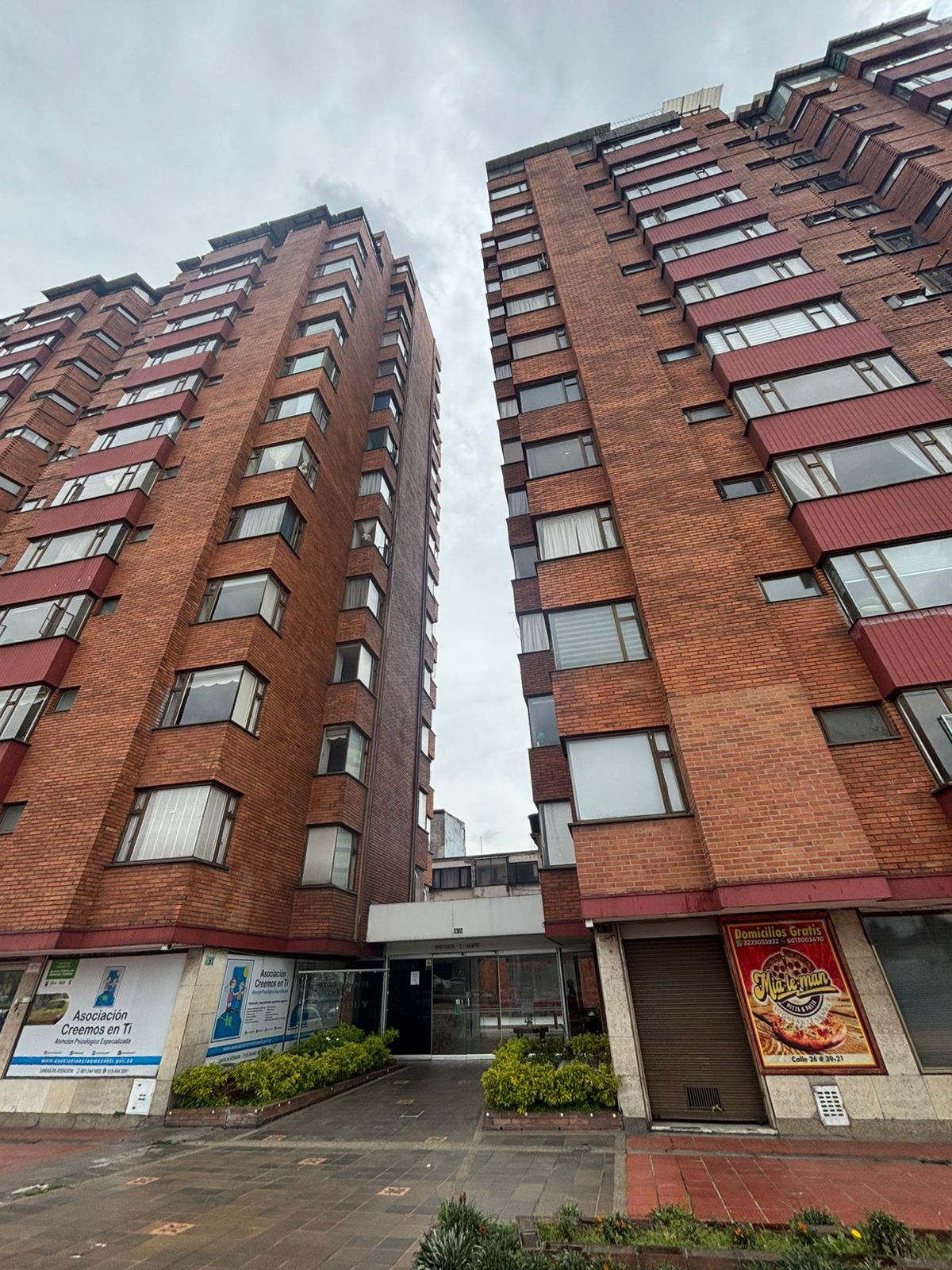 Apartamento en venta Cundinamarca Bogotá El Recuerdo 120 m2 Habitaciones 4 Baños 3 Garajes 2 Precio $580000000