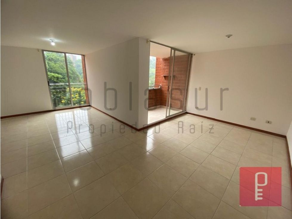 Apartamento en arriendo Antioquia Envigado La Sebastiana 90 m2 Habitaciones 3 Baños 2 Garajes 1 Precio $3600000