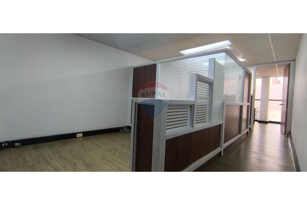 Oficina en arriendo Cundinamarca Bogotá Santa Barbara Oriental 34 m2 Habitaciones 0 Baños 0 Garajes 0 Precio $1500000