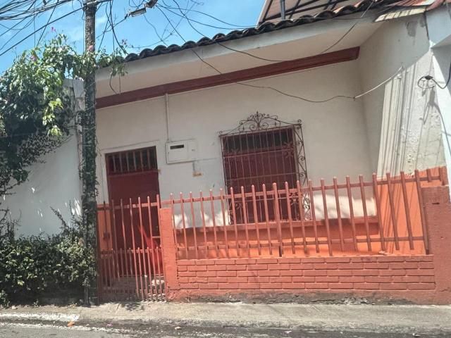 Casa en venta Valle Del Cauca Cali San Antonio 250 m2 Habitaciones 5 Baños 3 Garajes 0 Precio $498000000