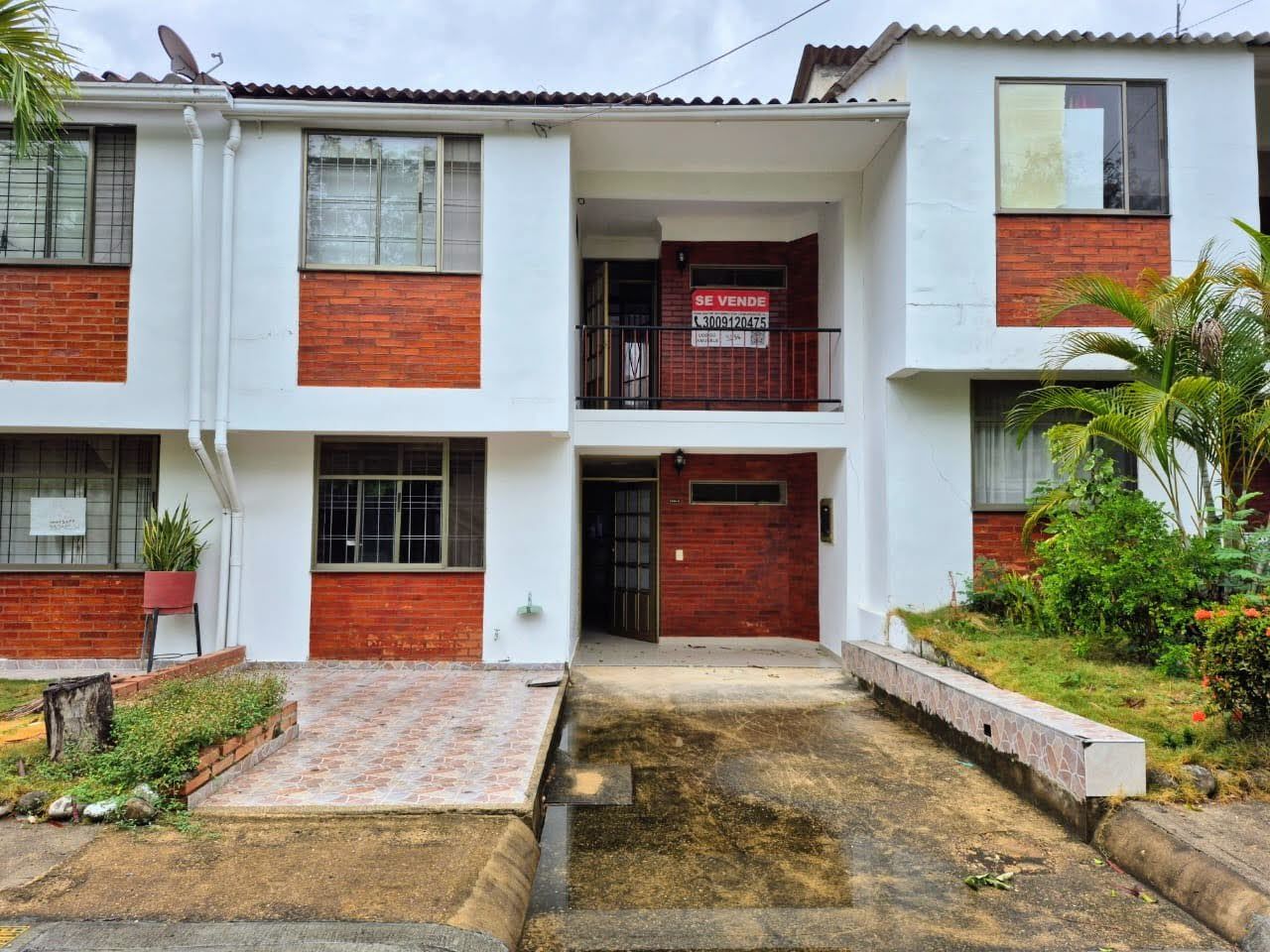 Casa en venta Cundinamarca Girardot Cr Mi Futuro Et Ii 86 m2 Habitaciones 2 Baños 2 Garajes 1 Precio $268000000