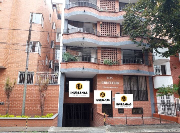 Apartamento en arriendo Antioquia Envigado El Dorado 95 m2 Habitaciones 3 Baños 2 Garajes 1 Precio $2500000