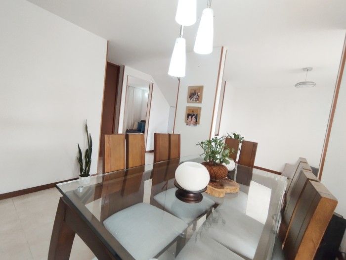 Apartamento en venta Valle Del Cauca Cali Lili 101 m2 Habitaciones 3 Baños 3 Garajes 2 Precio $340000000