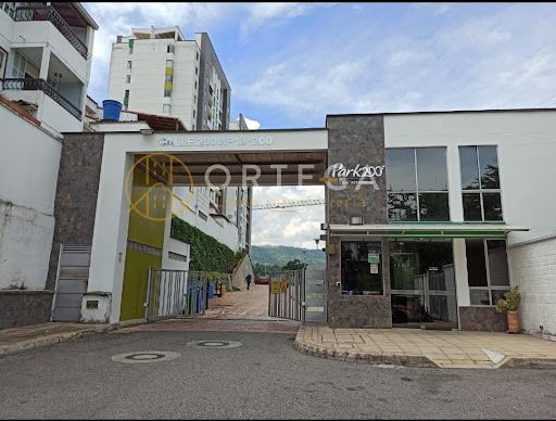 Apartamento en arriendo Santander Floridablanca Br Prados De Laurentina 79 m2 Habitaciones 3 Baños 2 Garajes 1 Precio $2452000