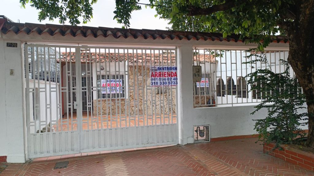 Casa en arriendo Norte De Santander Cúcuta Govica 240 m2 Habitaciones 5 Baños 3 Garajes 3 Precio $3300000