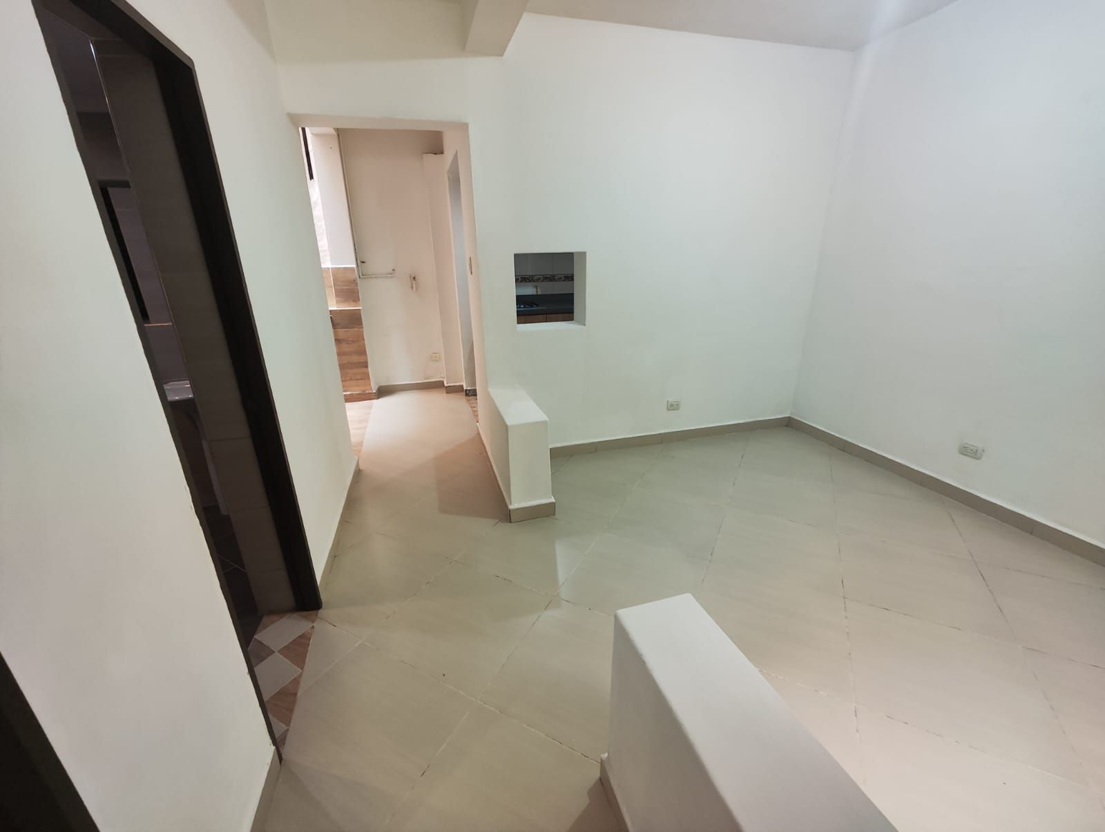 Casa en arriendo Antioquia Medellín Lorena 120 m2 Habitaciones 4 Baños 2 Garajes 0 Precio $3000000