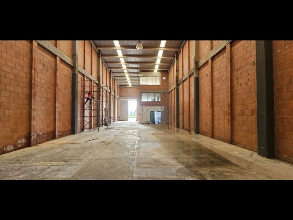 Bodega en arriendo Cundinamarca Cota Cota 480 m2 Habitaciones 0 Baños 3 Garajes 4 Precio $17300000