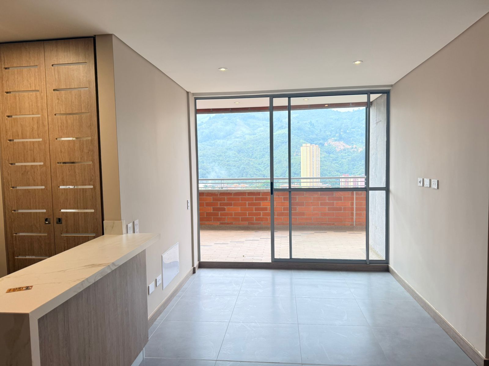 Apartamento en venta Antioquia Itagüí Ditaires 82 m2 Habitaciones 3 Baños 2 Garajes 1 Precio $595000000