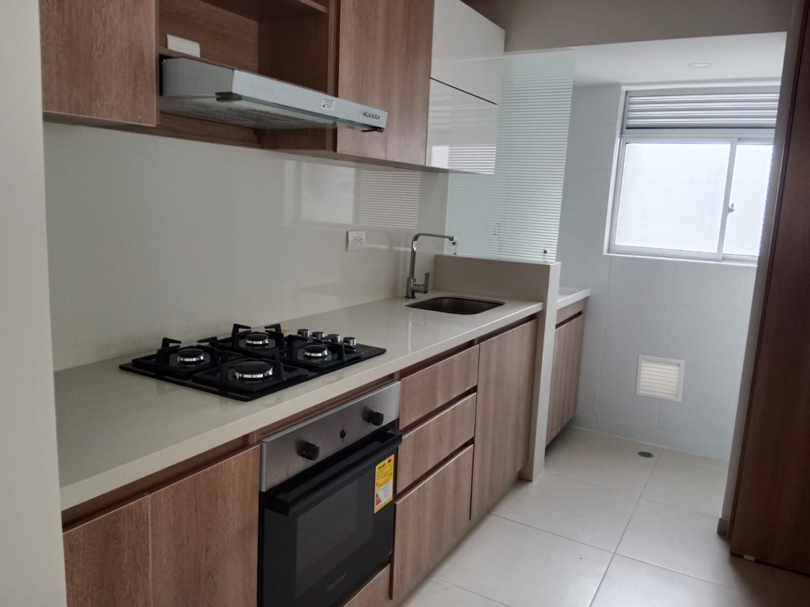 Apartamento en arriendo Santander Floridablanca Santa Ana 100 m2 Habitaciones 3 Baños 2 Garajes 2 Precio $2900000