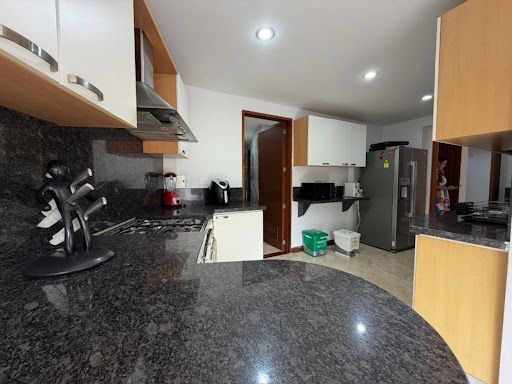 Apartamento en venta Santander Bucaramanga Conjunto Residencial La Hacienda 175 m2 Habitaciones 3 Baños 5 Garajes 2 Precio $1400000000