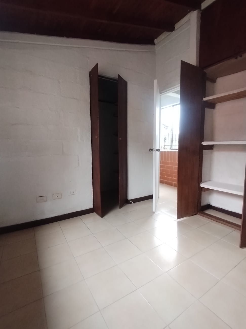 Casa en arriendo Antioquia Rionegro Vegas De La Calleja Et Ii 72 m2 Habitaciones 2 Baños 2 Garajes 1 Precio $2200000