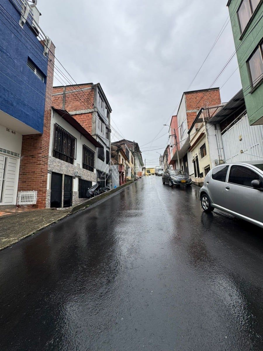 Edificio en venta Risaralda Pereira Olaya Herrera 763 m2 Habitaciones 0 Baños 0 Garajes 0 Precio $2500000000