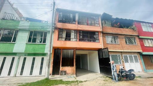 Bodega en arriendo Cundinamarca Bogotá Boita Et I 120 m2 Habitaciones 0 Baños 1 Garajes 0 Precio $3400000