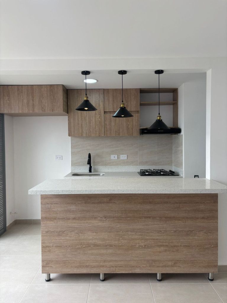 Apartamento en arriendo Antioquia Itagüí Itagüí 68 m2 Habitaciones 2 Baños 2 Garajes 1 Precio $2800000